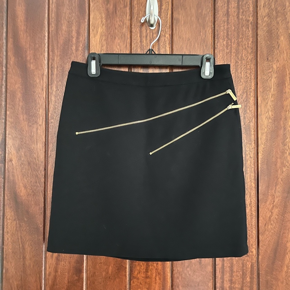 𝕄𝕀ℂℍ𝔸𝔼𝕃 𝕂𝕆ℝ𝕊 Skirt